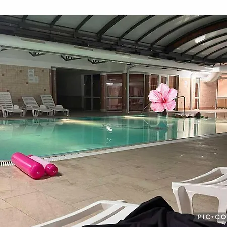 Marianna Wellness - -